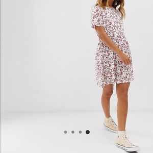 Wednesday’s Girl Small Floral mini smock Dress